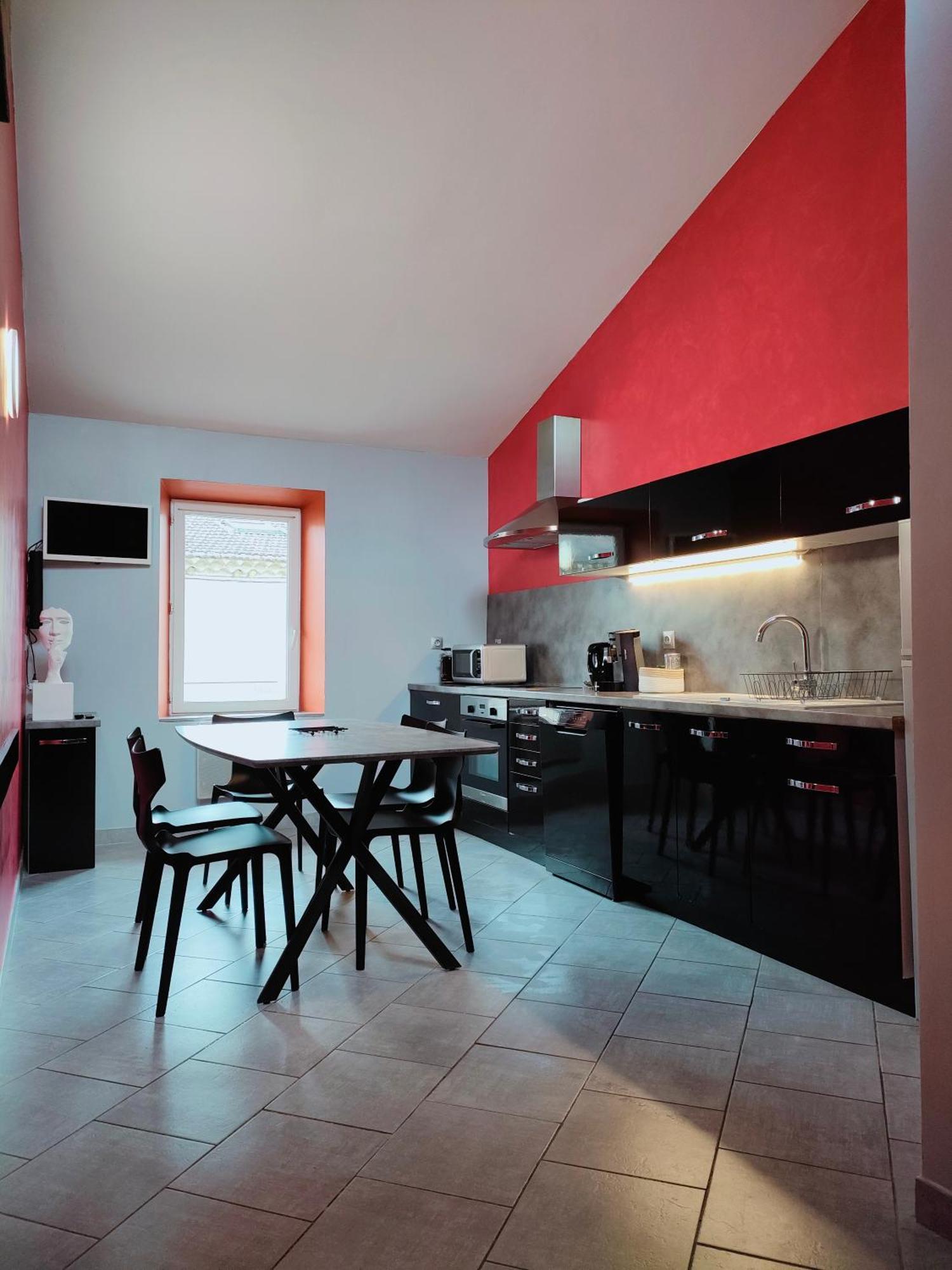 La Magnanerie Coloree.