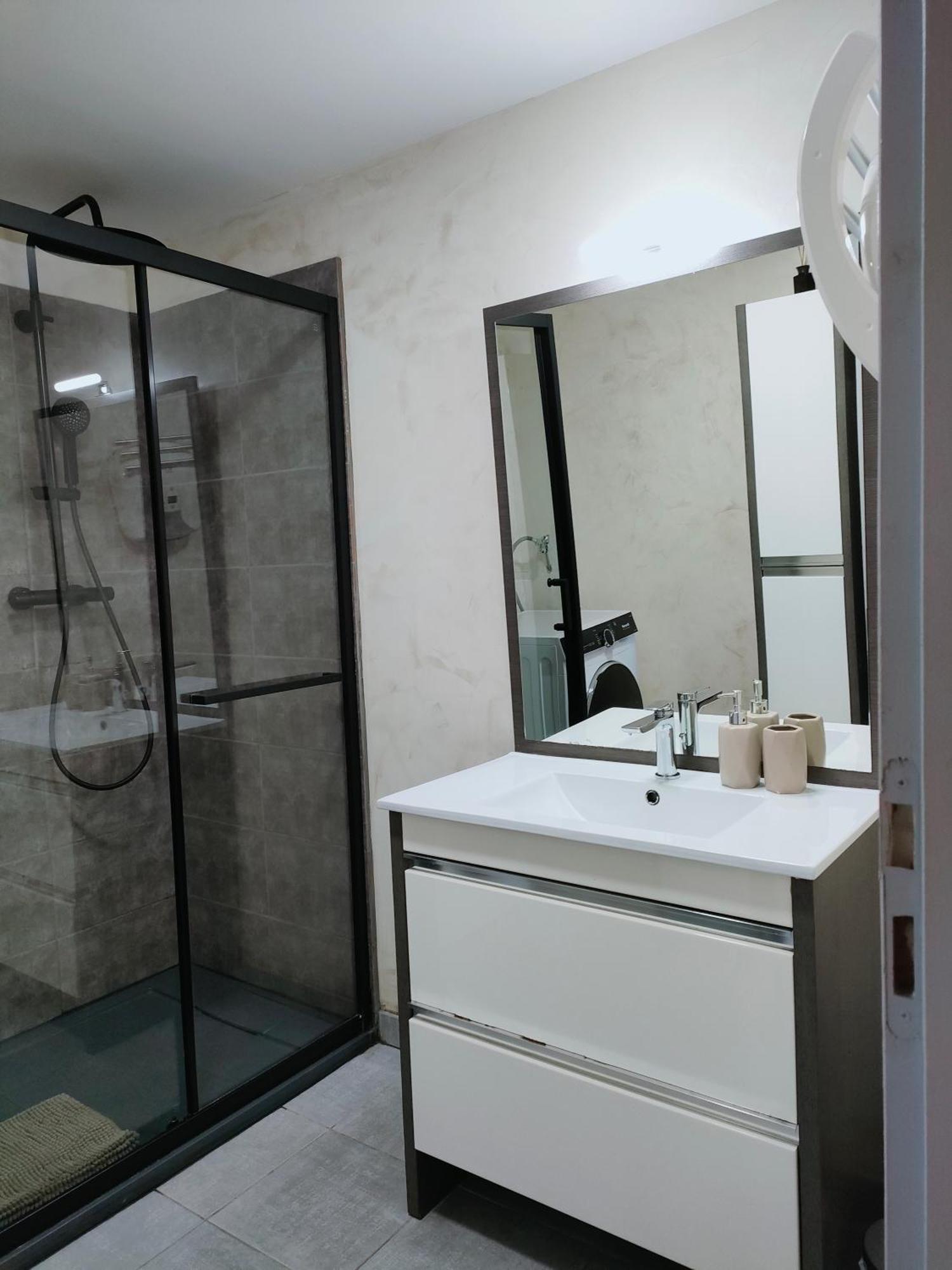 Apartment La Magnanerie Coloree. Ancone (Drome Provencale)